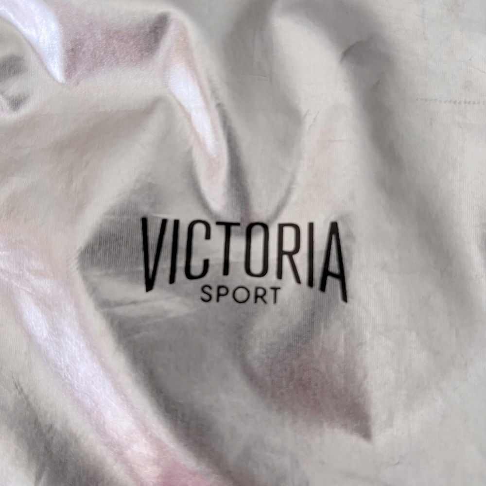 Victoria’s Secret Victoria Sport Silver Metallic Drawstring Knapsack/Bac…
